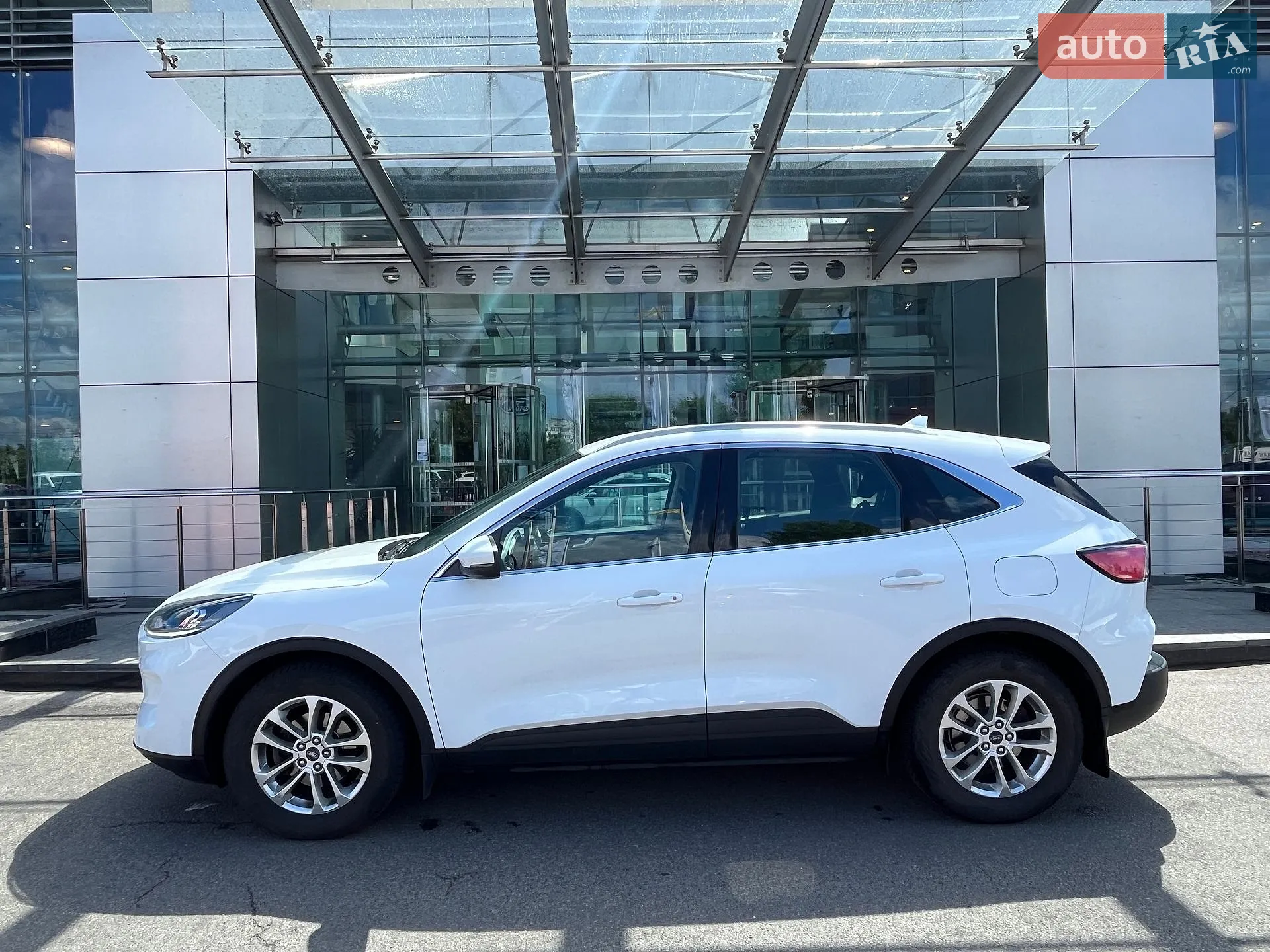 2020 Ford Kuga - мініатюра 9