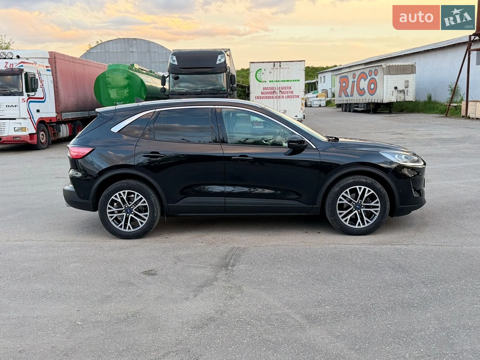 2022 Ford Kuga - мініатюра 3