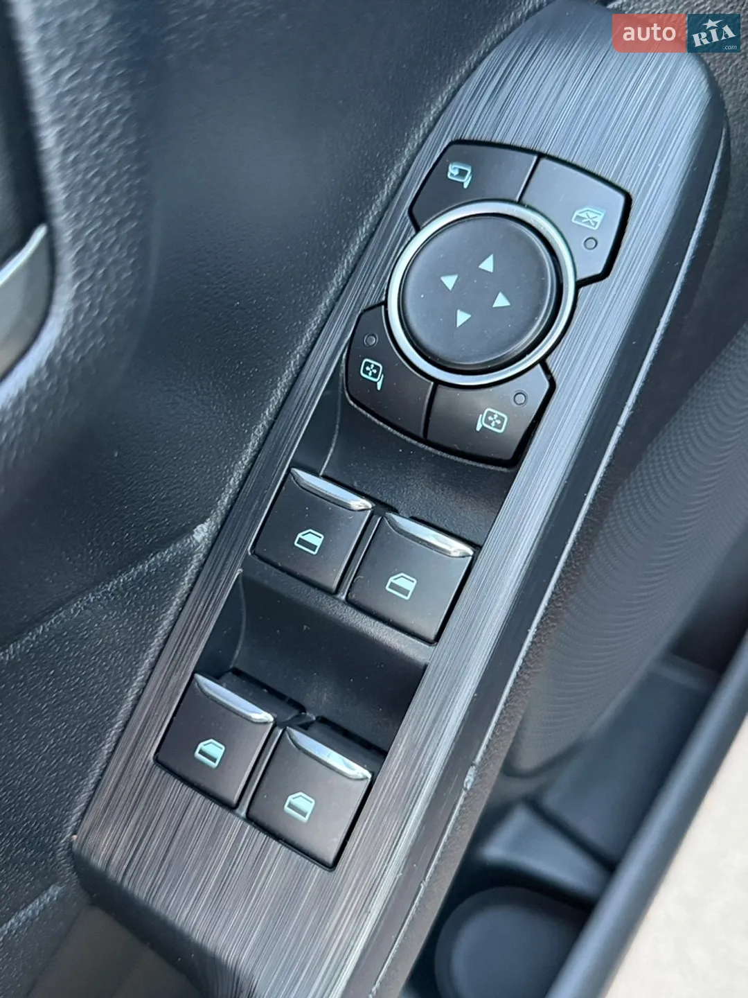 2022 Ford Kuga - мініатюра 36