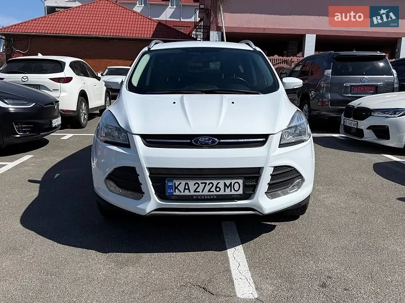 Ford Kuga 2013 VIN WF0AXXWPMADP44605 фото оголошення 4 з 36