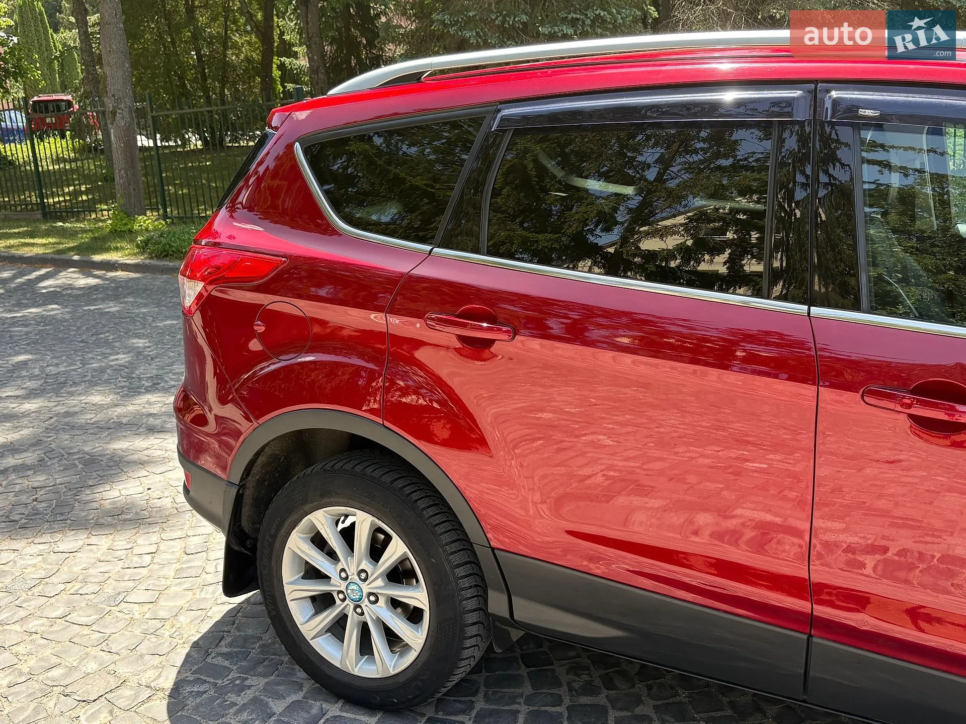 2015 Ford Kuga - мініатюра 18