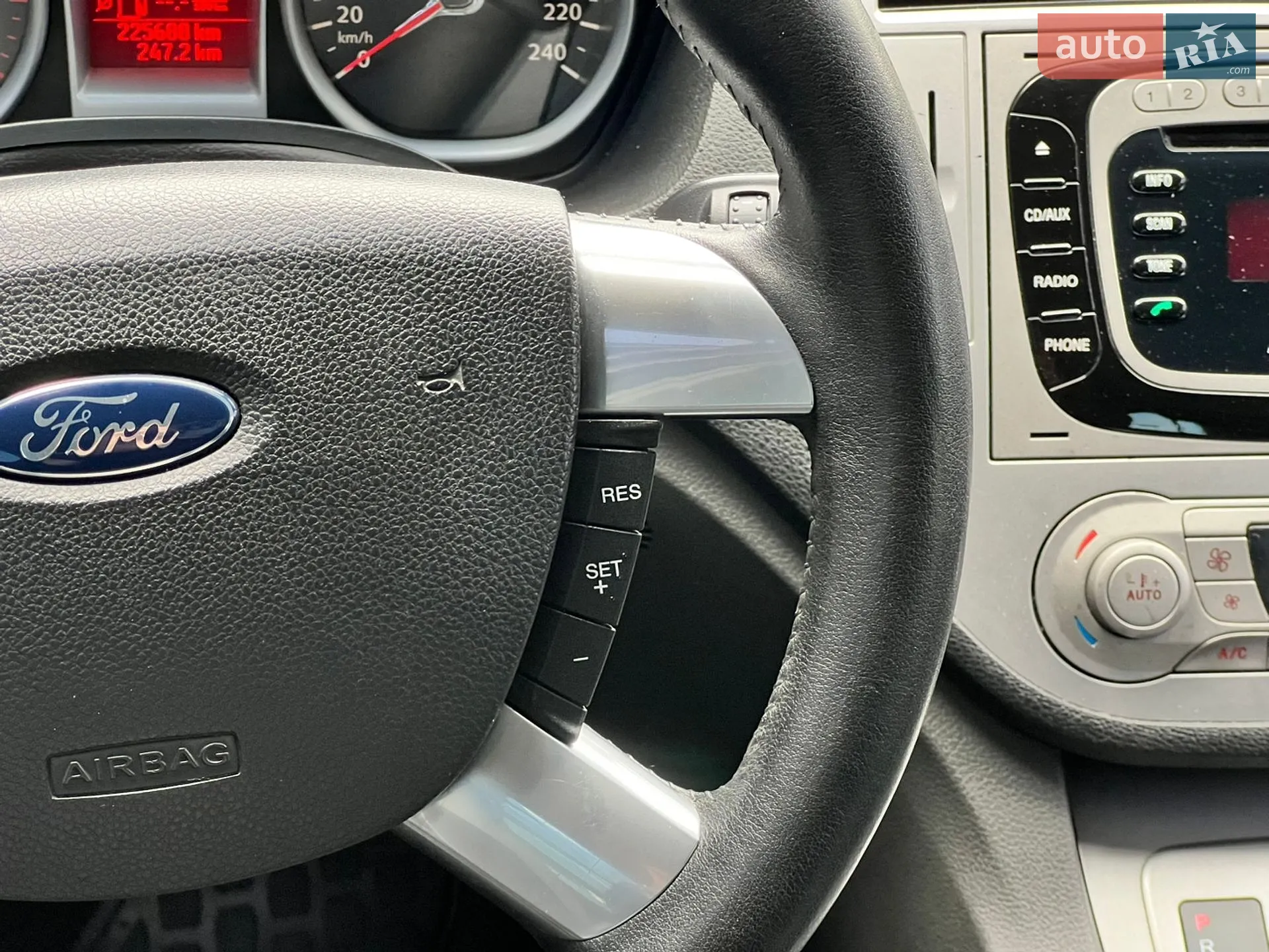 2011 Ford Kuga - мініатюра 39