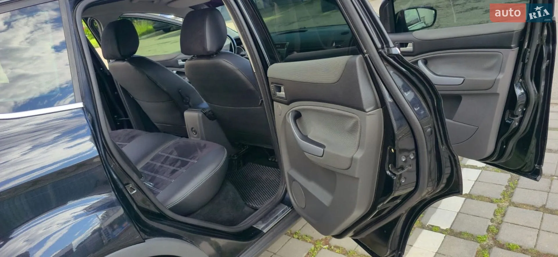 2010 Ford Kuga - мініатюра 13