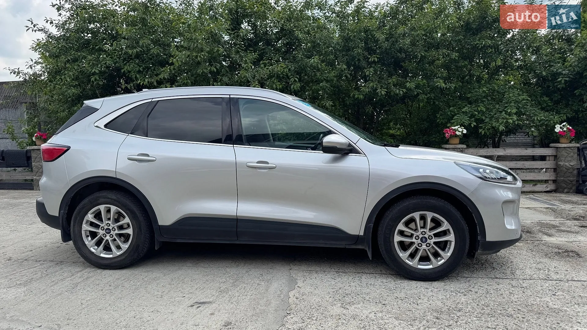 2020 Ford Kuga - мініатюра 2