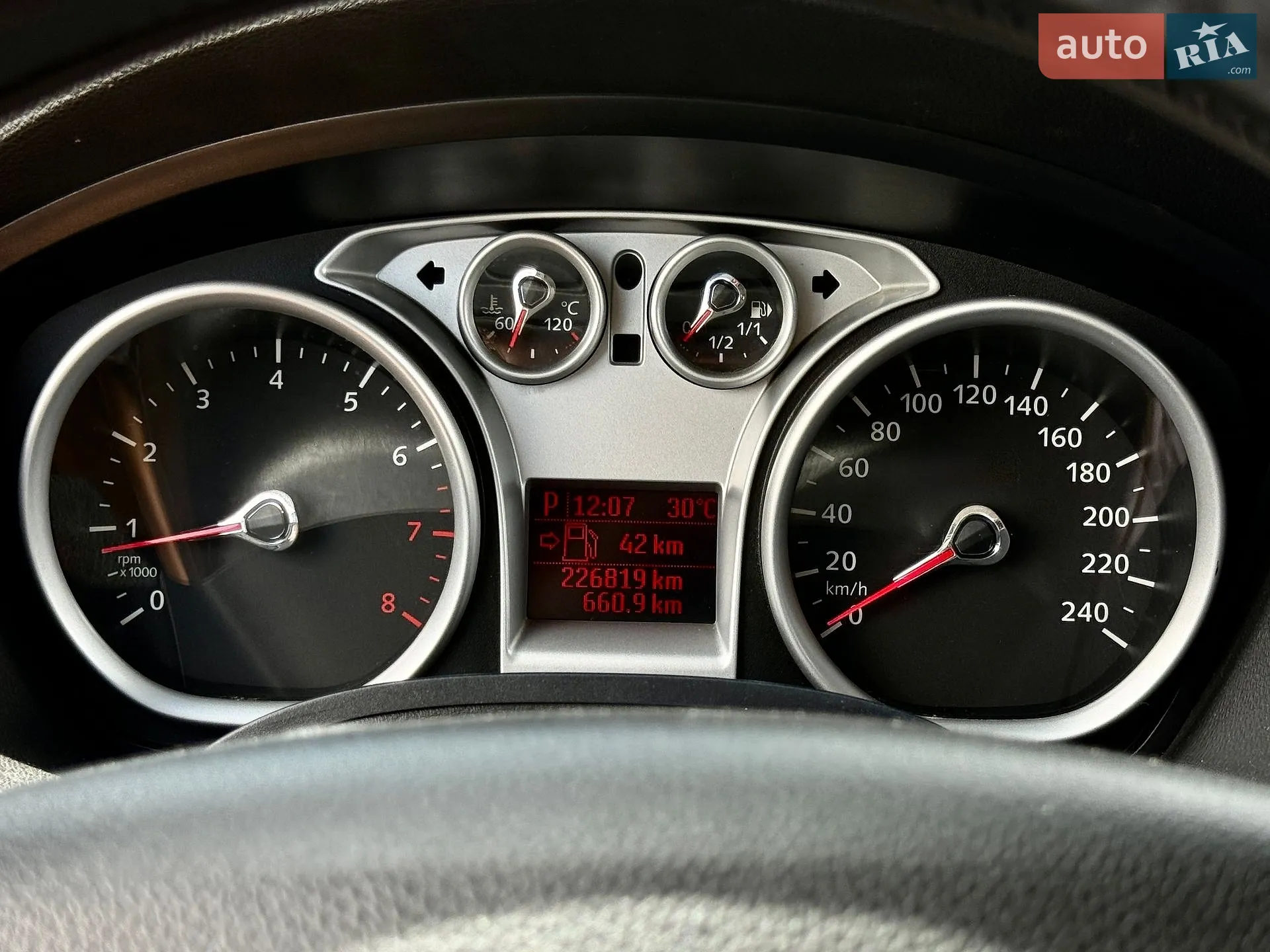 2010 Ford Kuga - мініатюра 13
