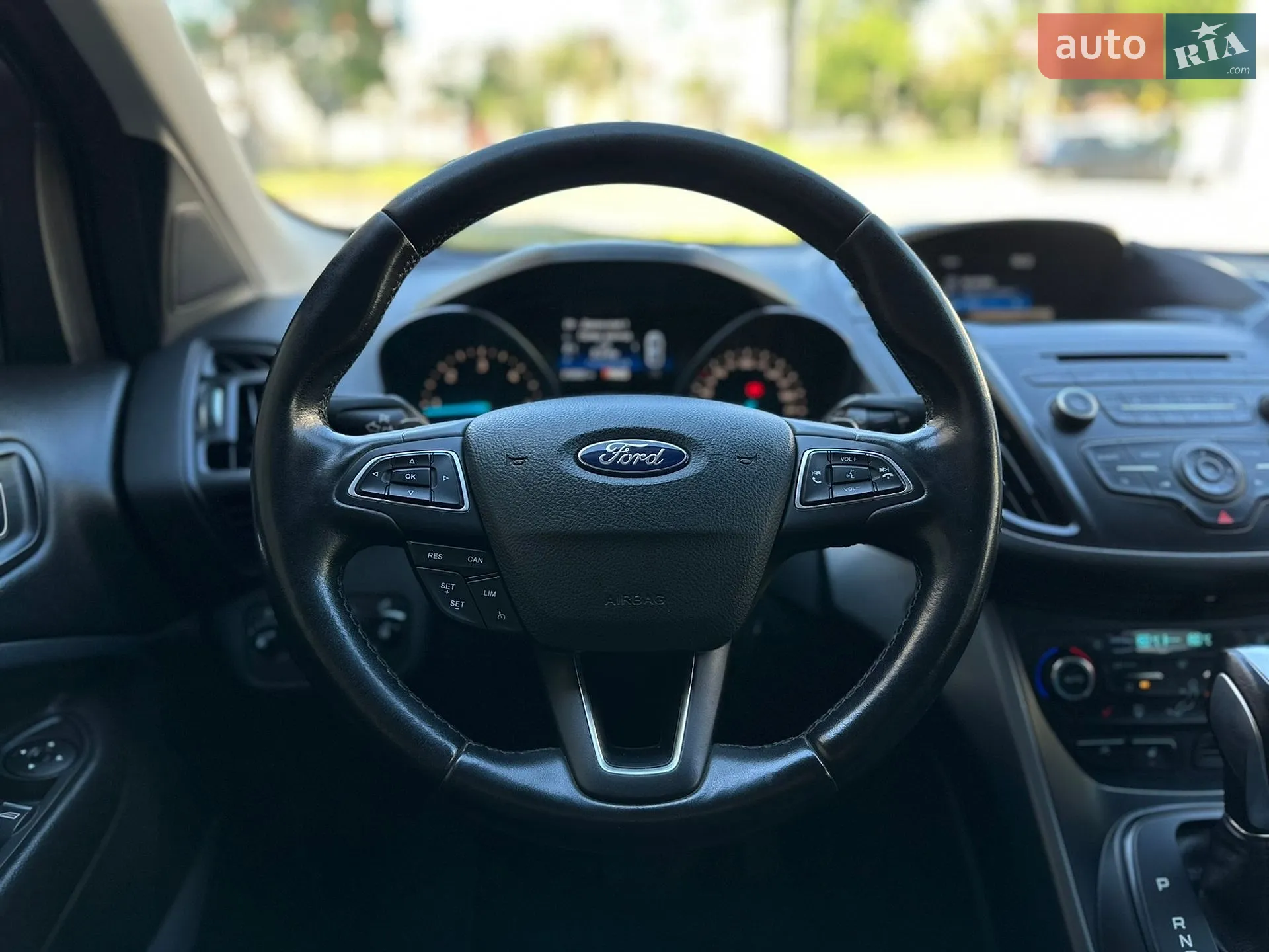 2017 Ford Kuga - мініатюра 26