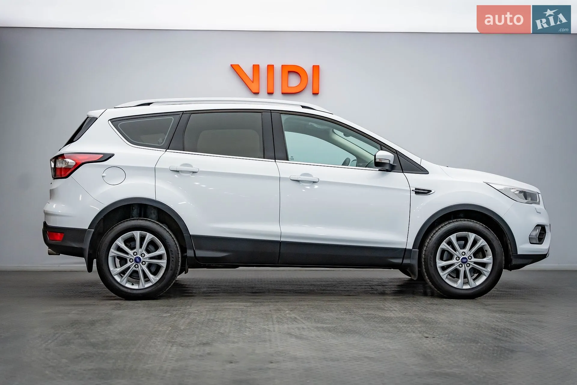 2019 Ford Kuga - мініатюра 4