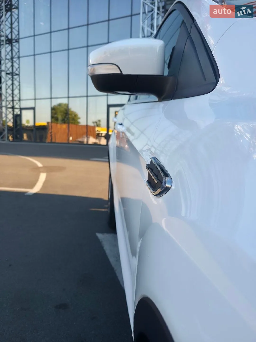 2019 Ford Kuga - мініатюра 9