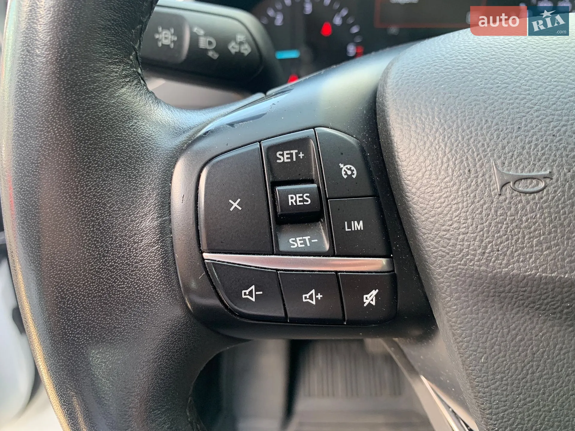 2020 Ford Kuga - мініатюра 24