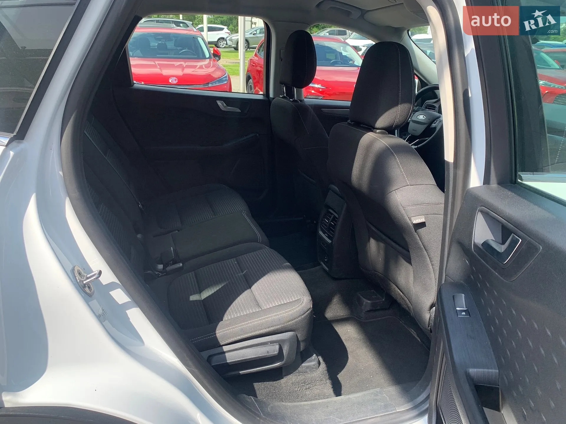 2020 Ford Kuga - мініатюра 34