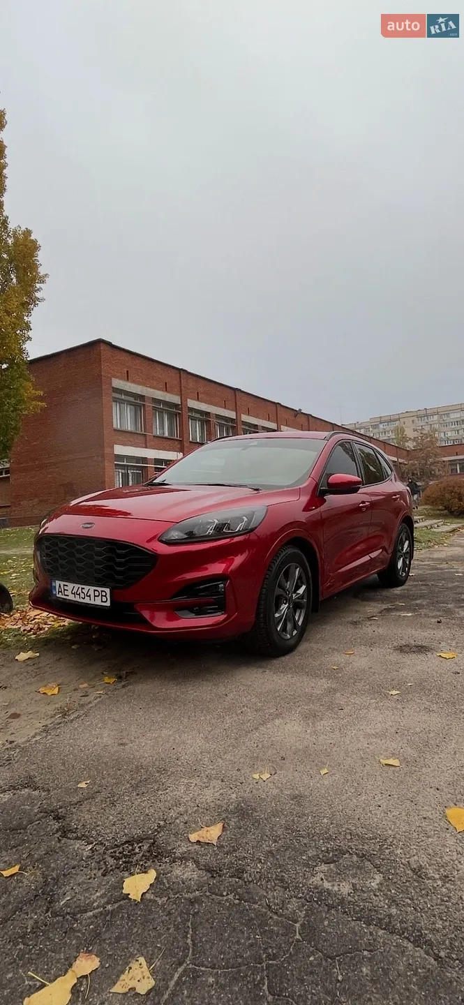 2021 Ford Kuga - фото 1