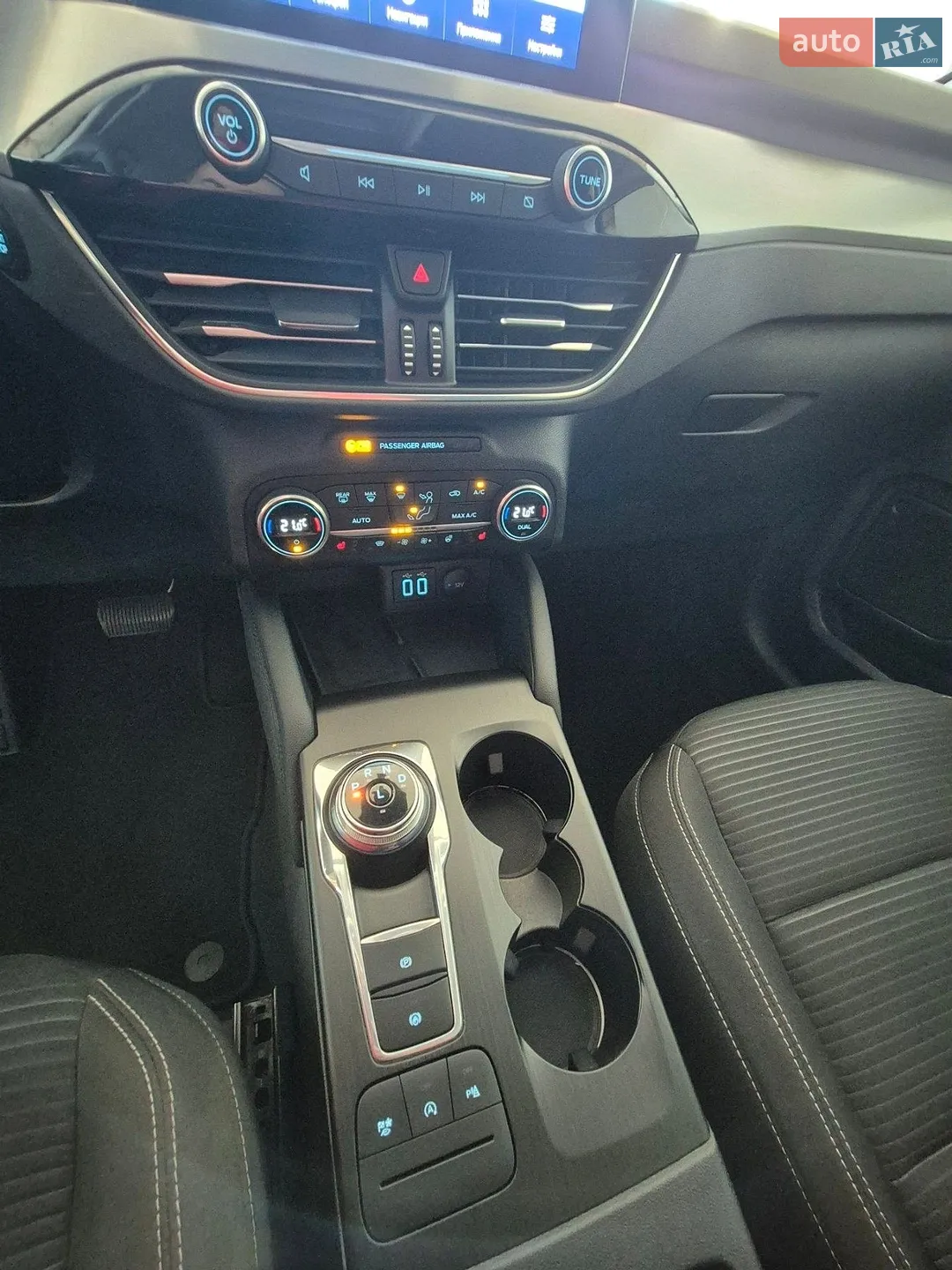 2021 Ford Kuga - мініатюра 15