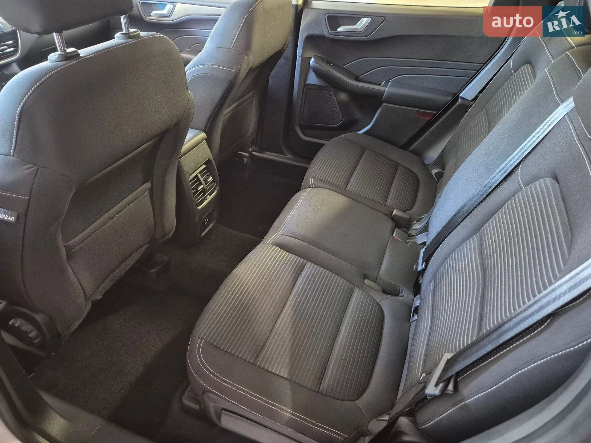 2021 Ford Kuga - мініатюра 20