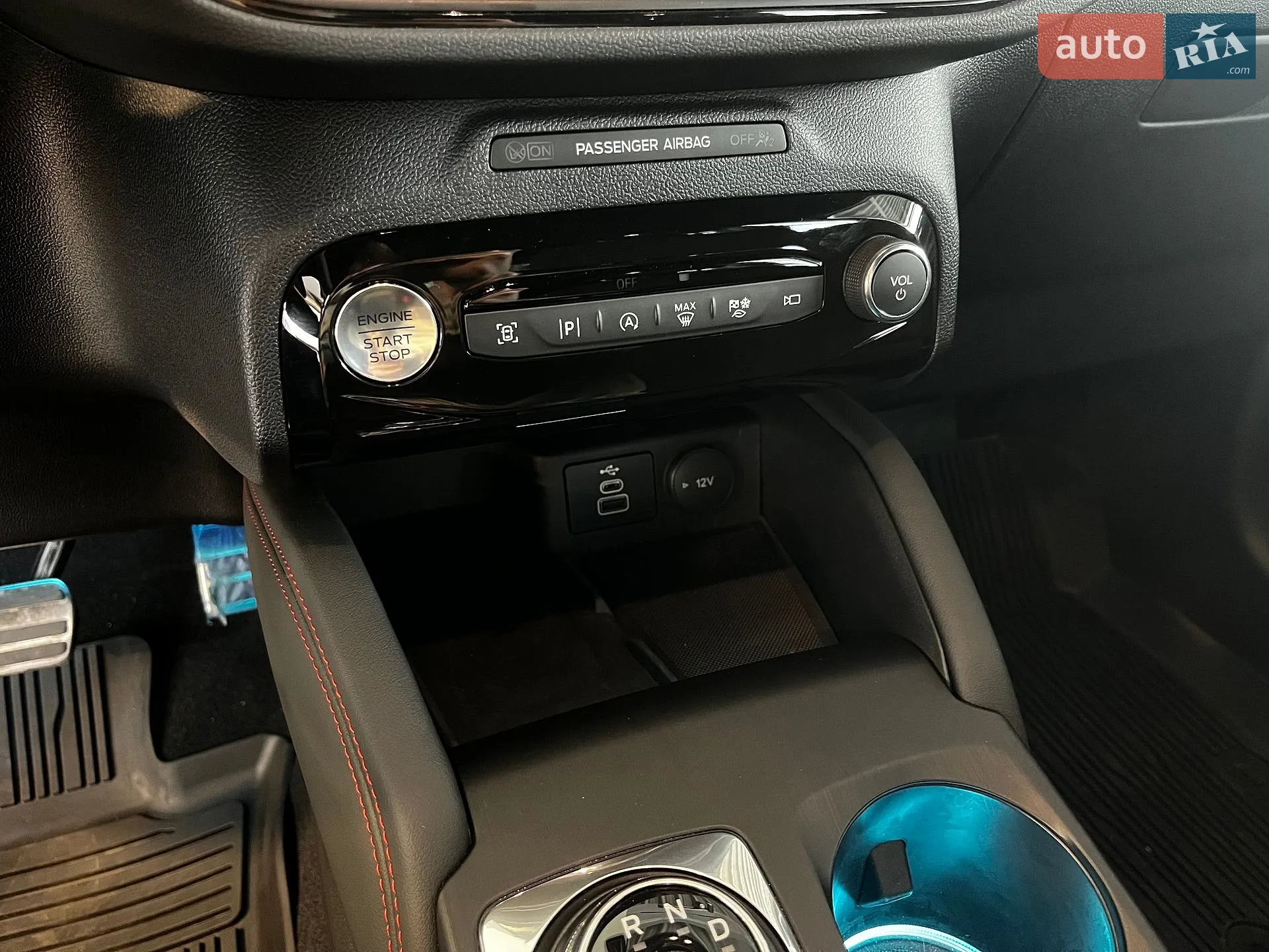 2025 Ford Kuga - мініатюра 13