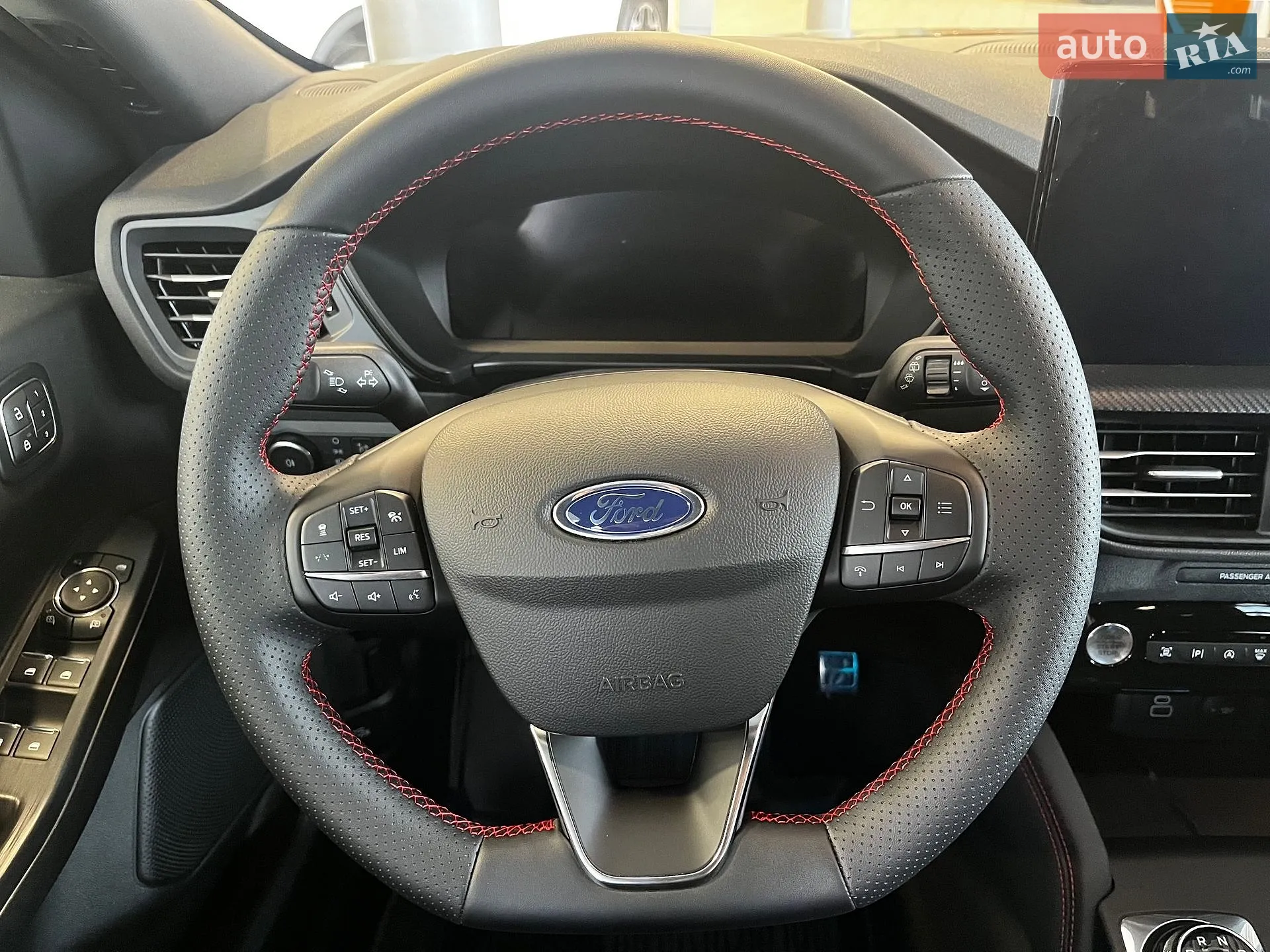 2025 Ford Kuga - мініатюра 19