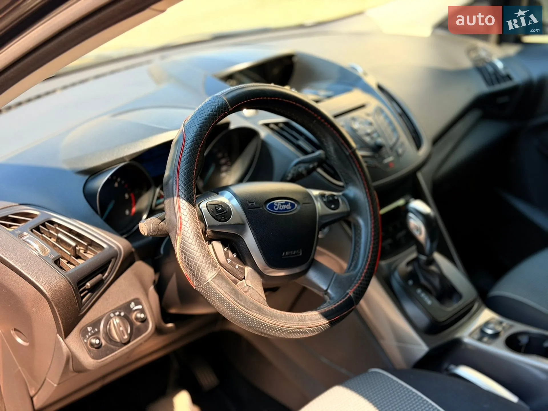 2015 Ford Kuga - мініатюра 27