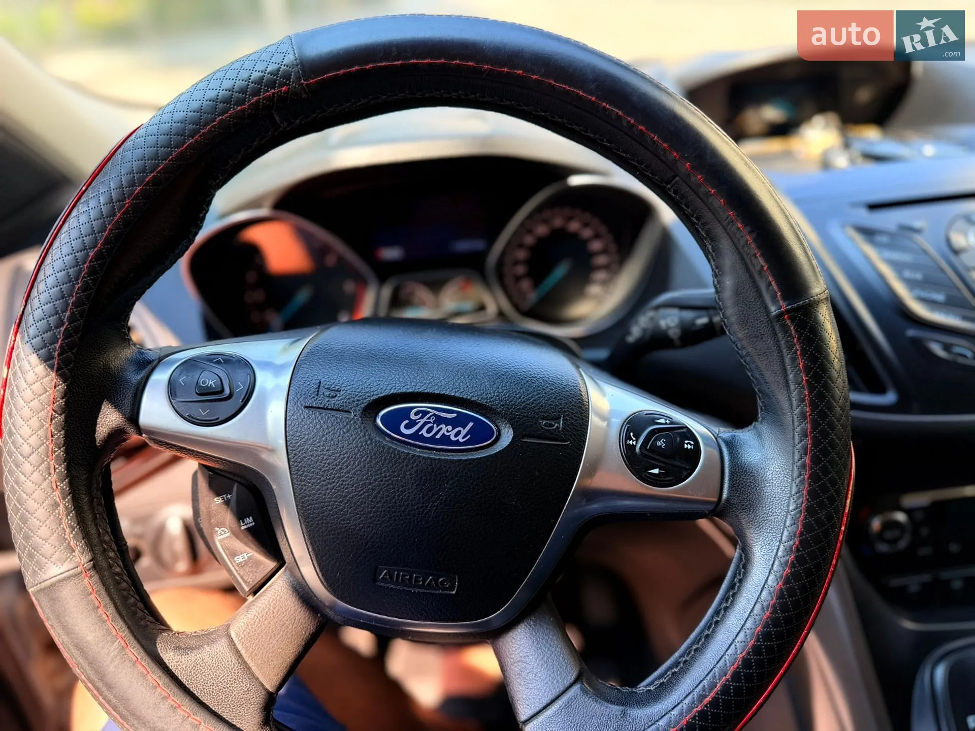 2015 Ford Kuga - мініатюра 37