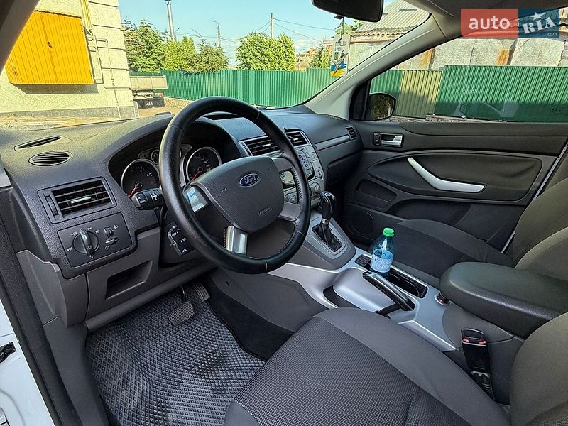Внедорожник / Кроссовер Ford Kuga 2010 в Умани