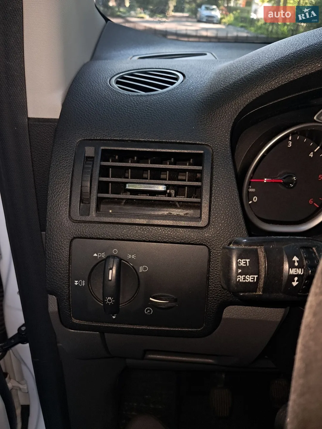 2011 Ford Kuga - мініатюра 27
