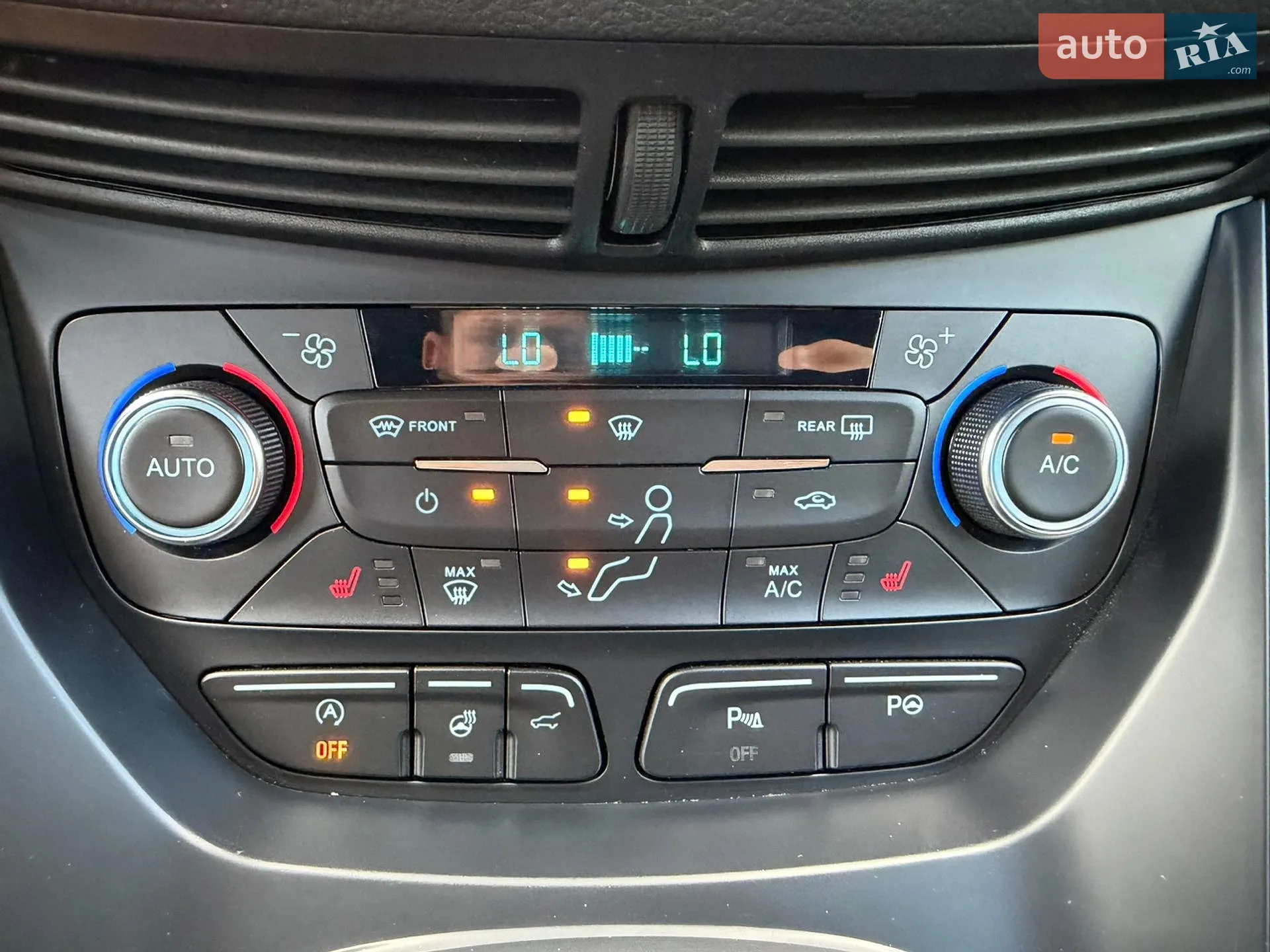 2019 Ford Kuga - мініатюра 33