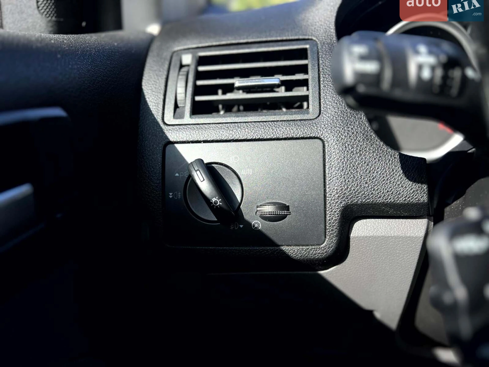 2012 Ford Kuga - мініатюра 15