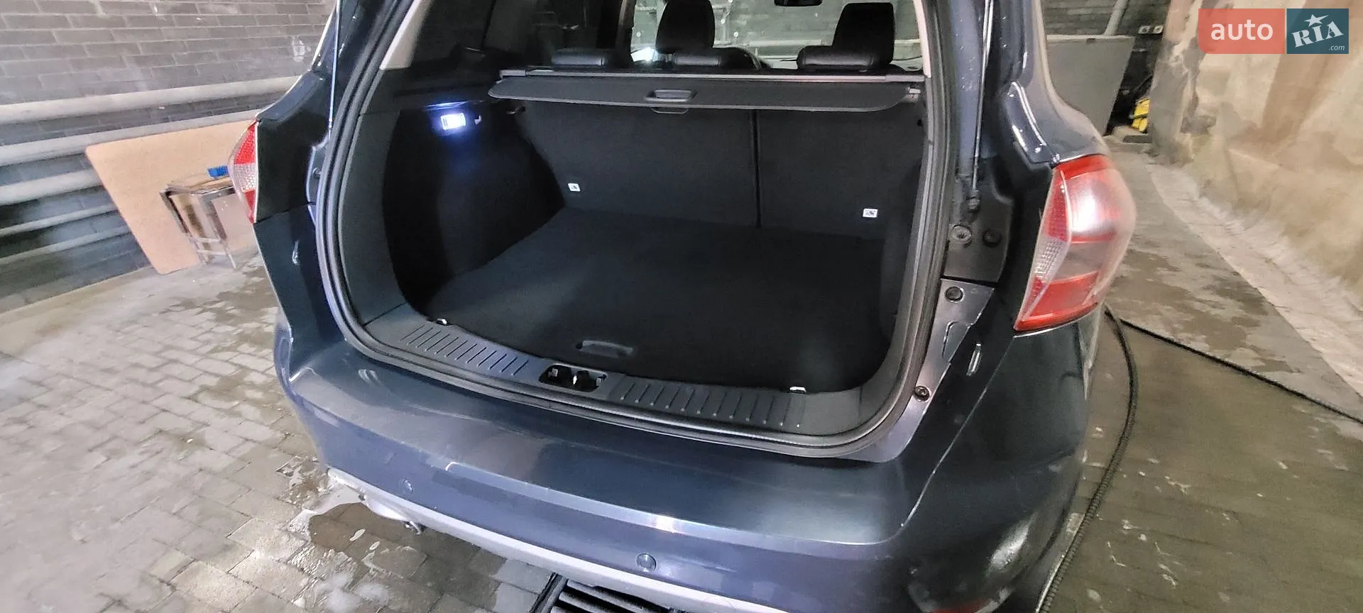 2011 Ford Kuga - мініатюра 17