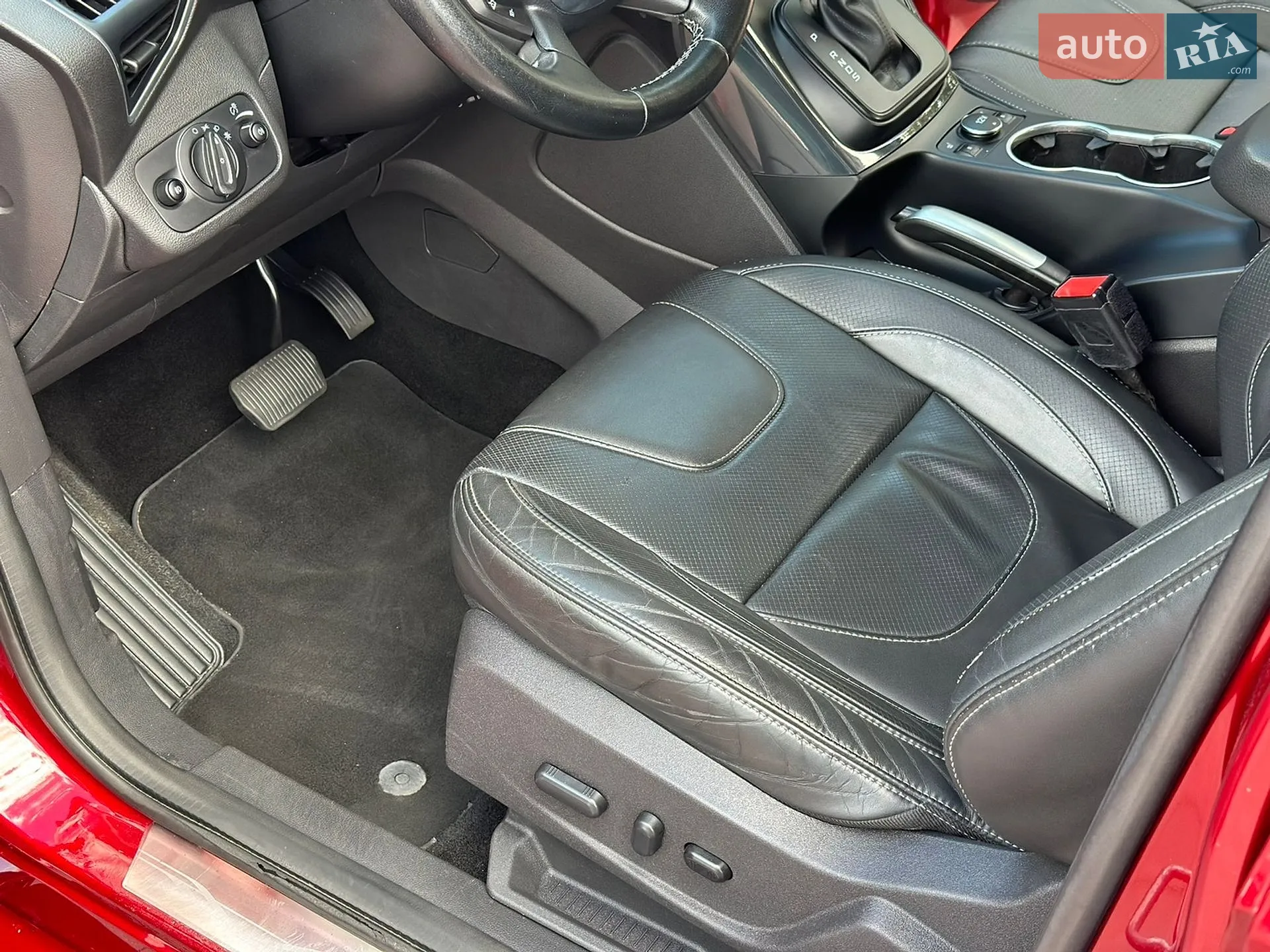 2015 Ford Kuga - мініатюра 26