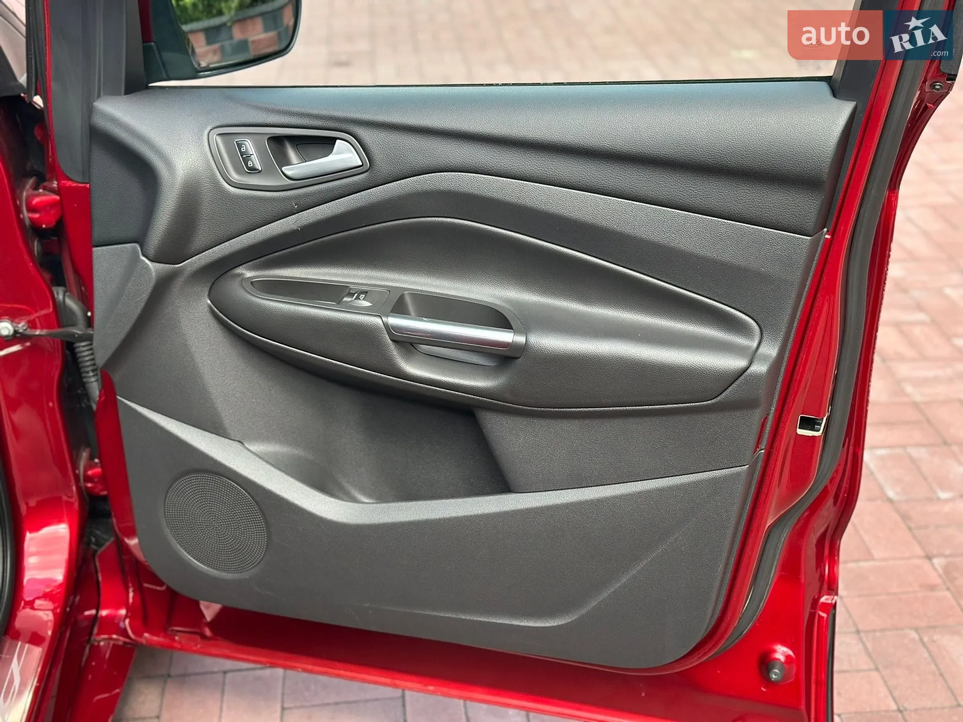 2015 Ford Kuga - мініатюра 28