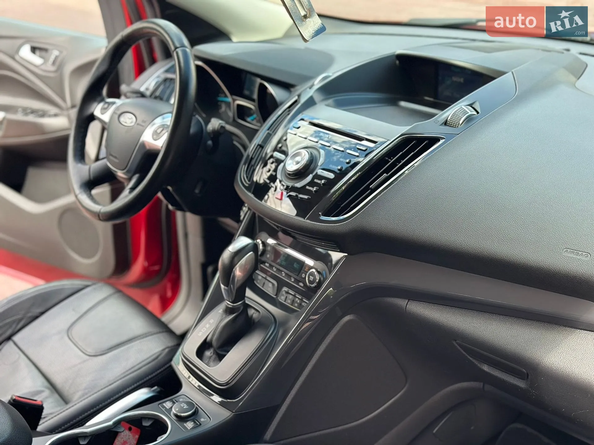 2015 Ford Kuga - мініатюра 32