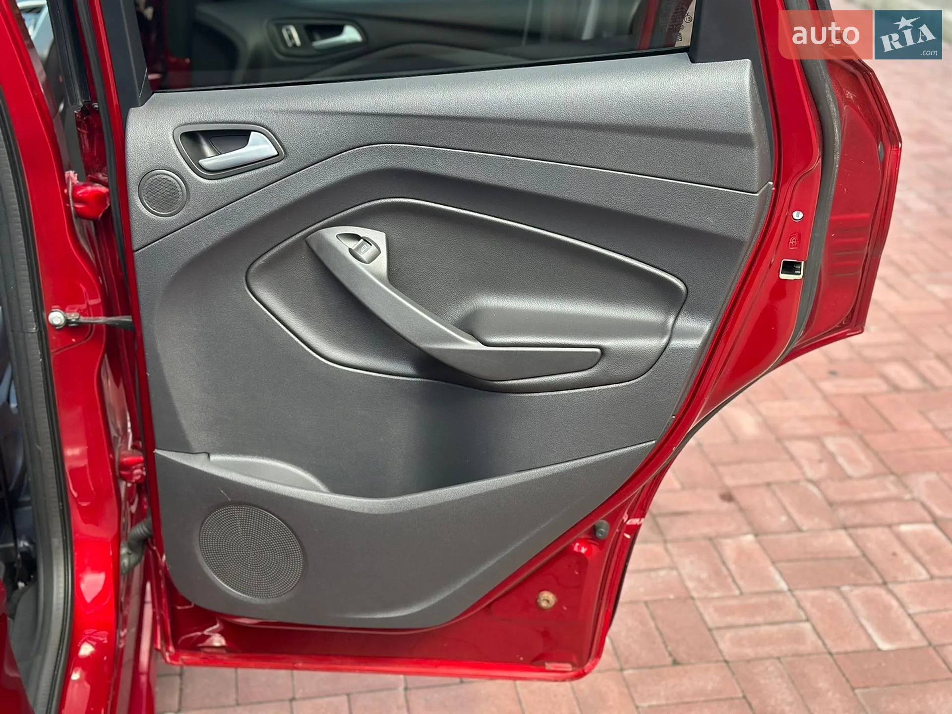 2015 Ford Kuga - мініатюра 35