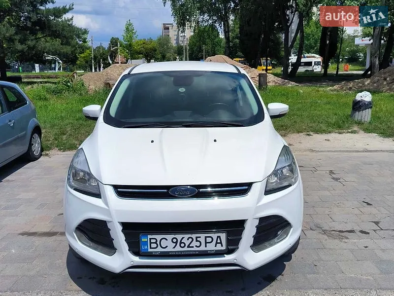 Ford Kuga 2016