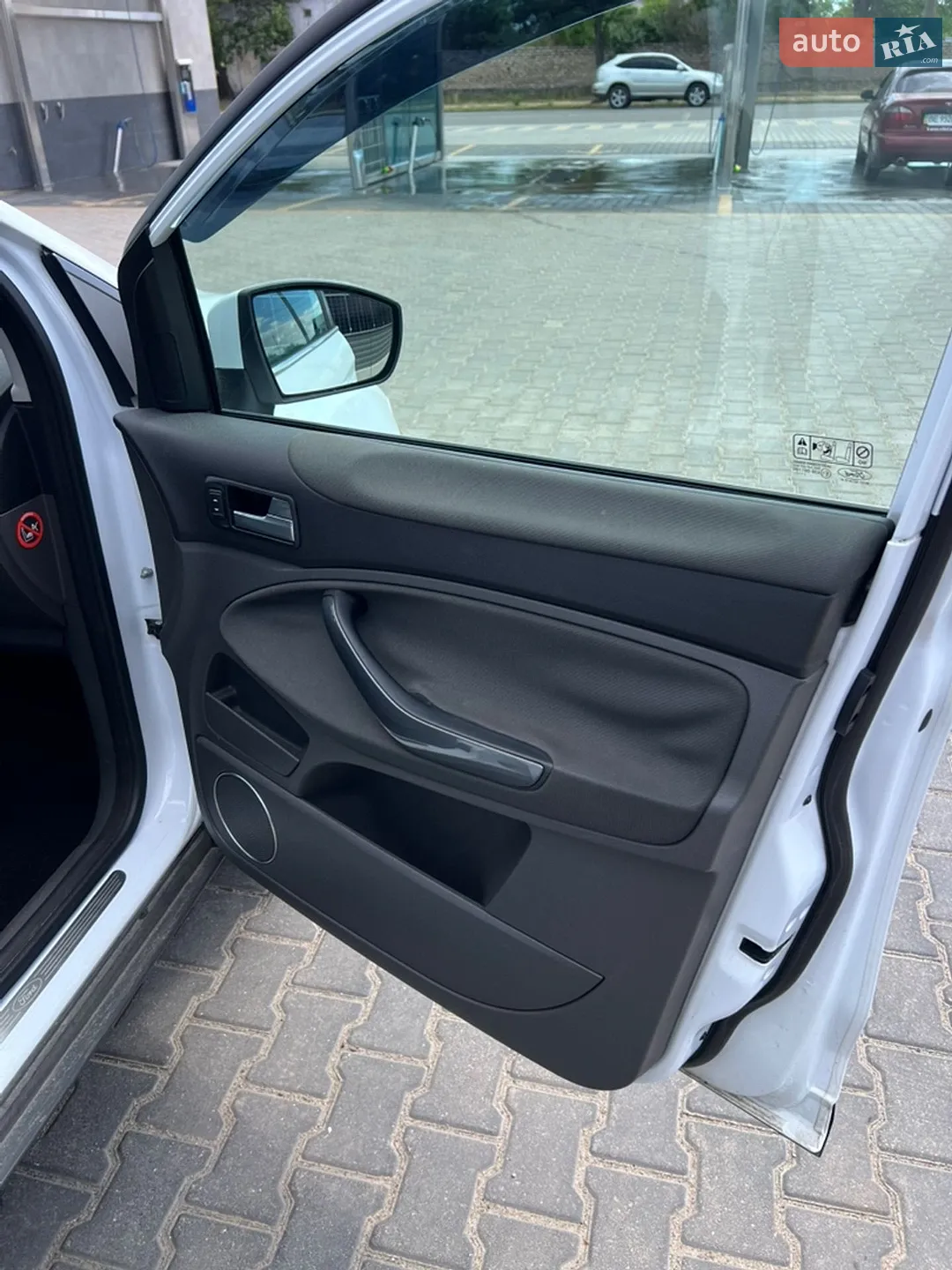 2011 Ford Kuga - мініатюра 22
