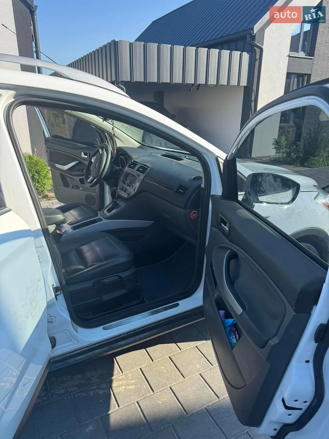 2010 Ford Kuga - мініатюра 2