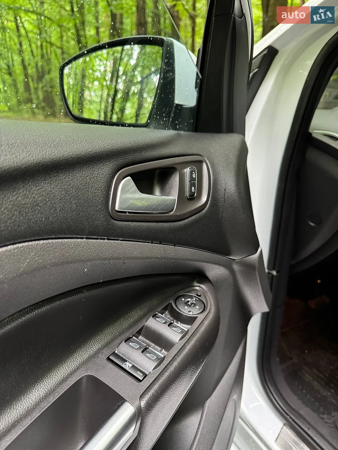 2015 Ford Kuga - мініатюра 12
