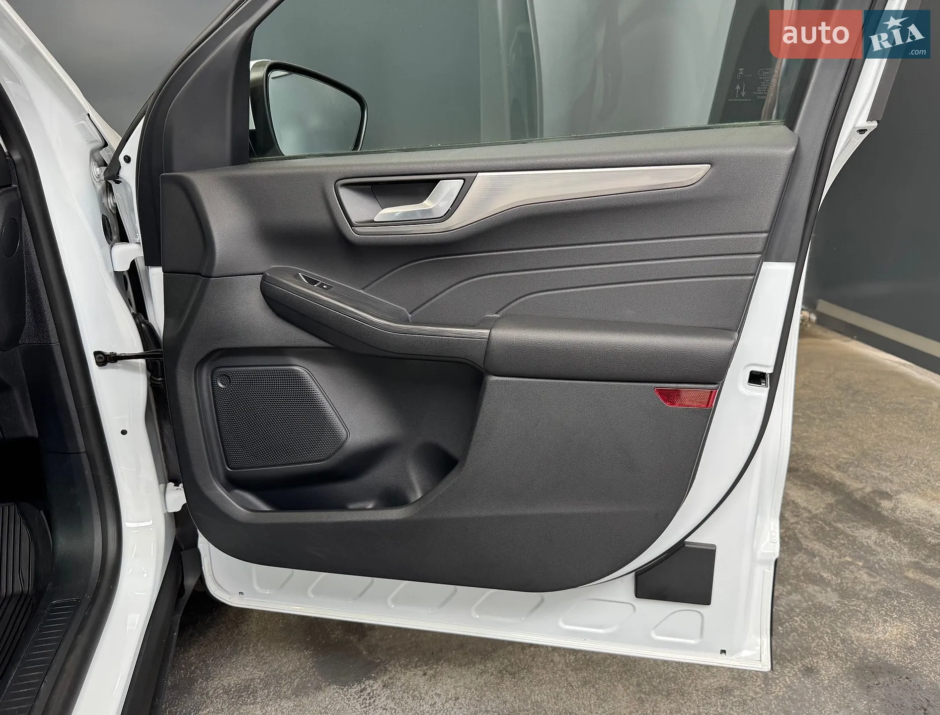 2023 Ford Kuga - мініатюра 35