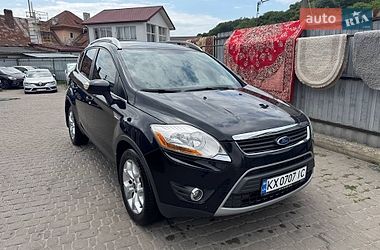 Позашляховик / Кросовер Ford Kuga 2012 в Винниках