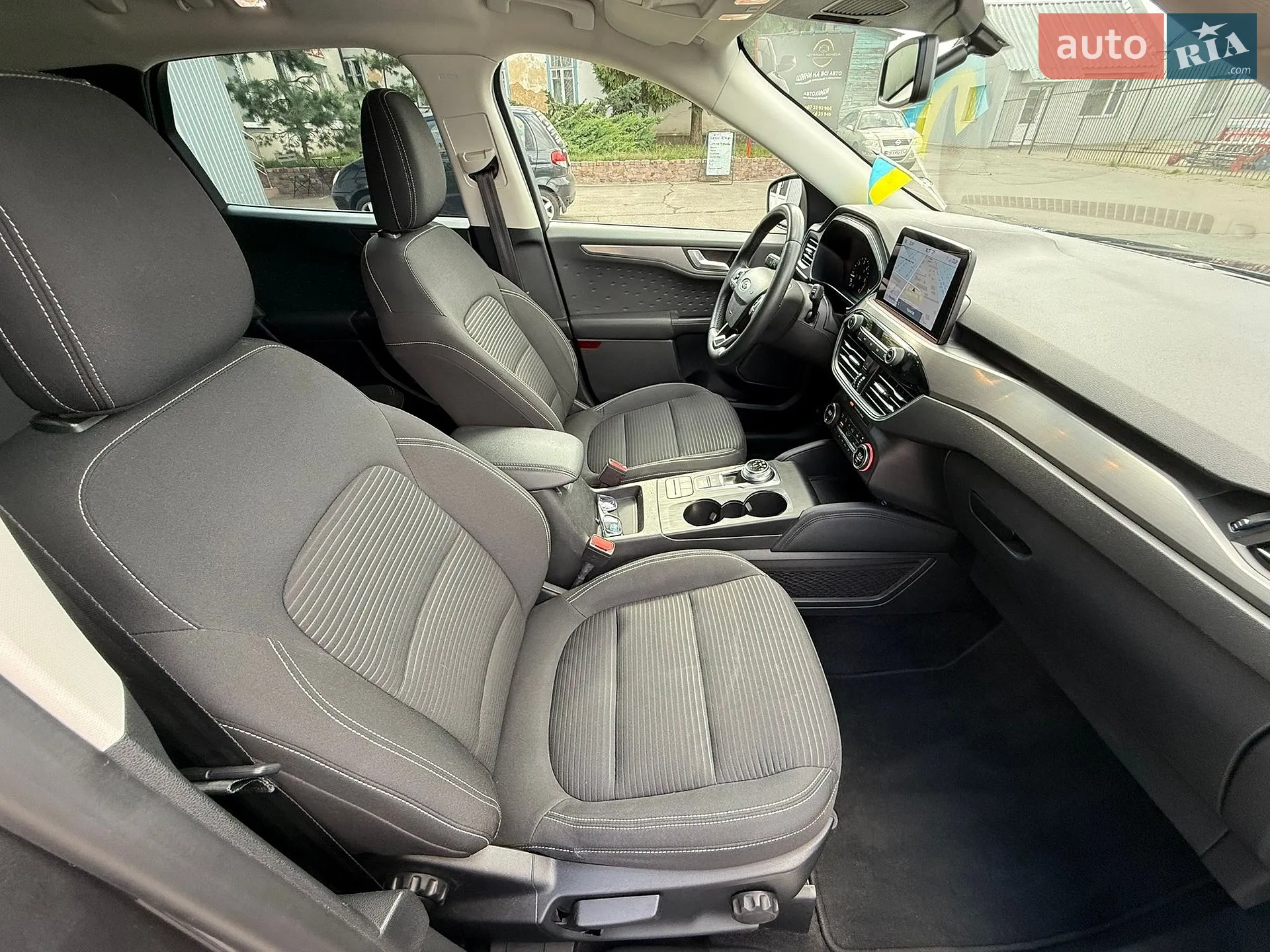 2020 Ford Kuga - мініатюра 17