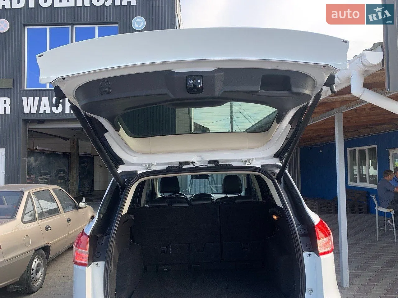 2015 Ford Kuga - мініатюра 8