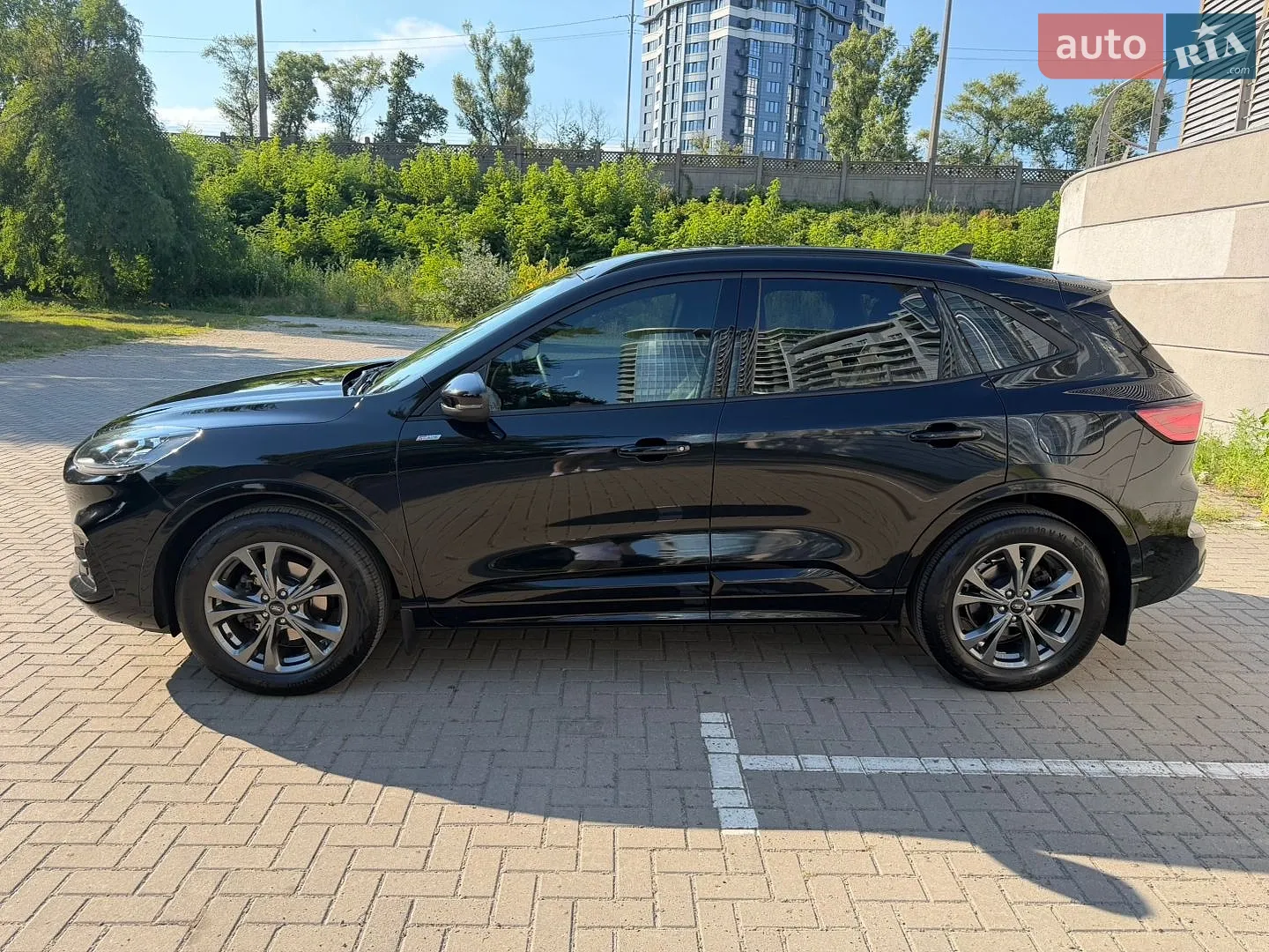 2022 Ford Kuga - мініатюра 3