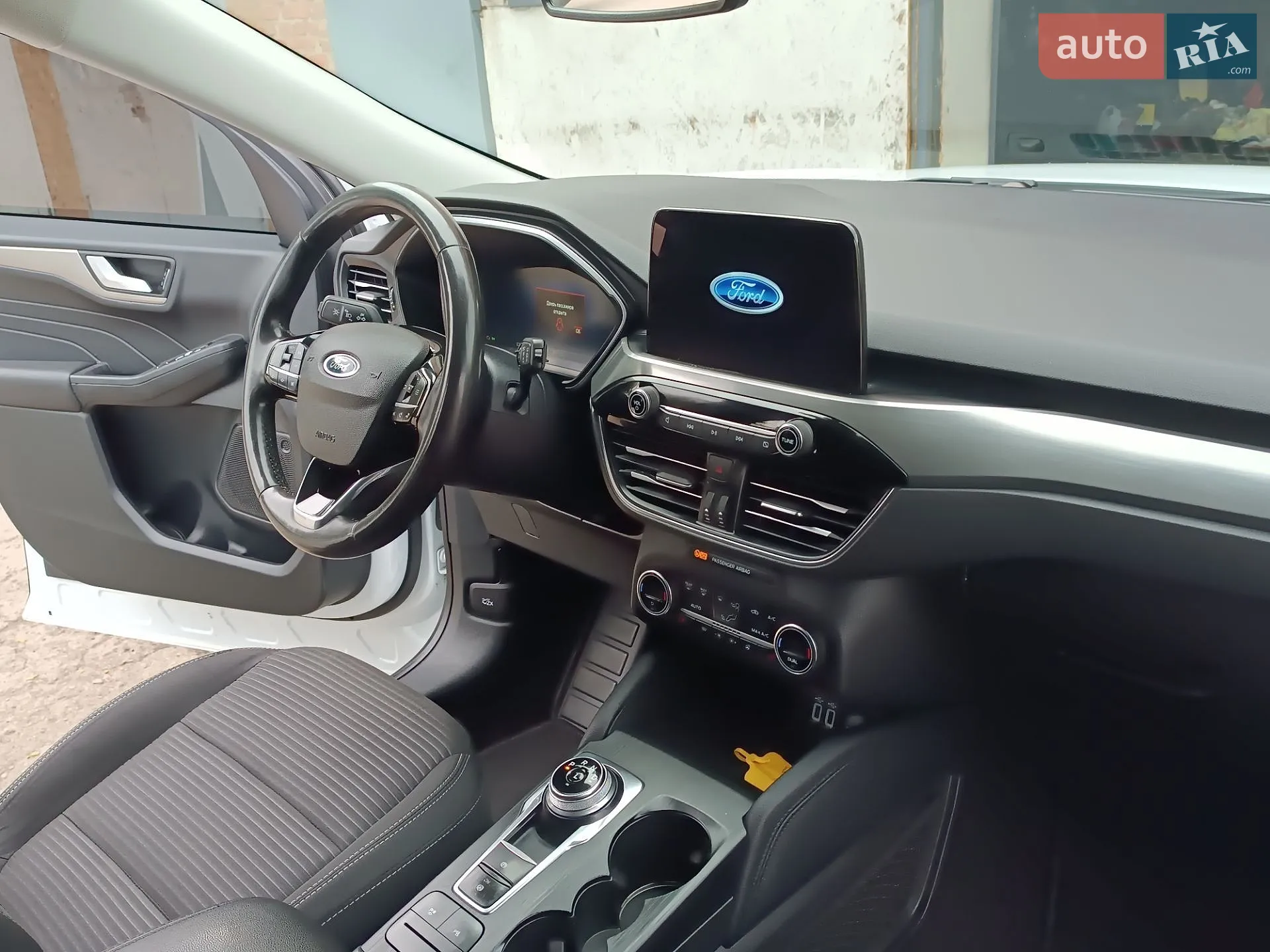 2021 Ford Kuga - мініатюра 33