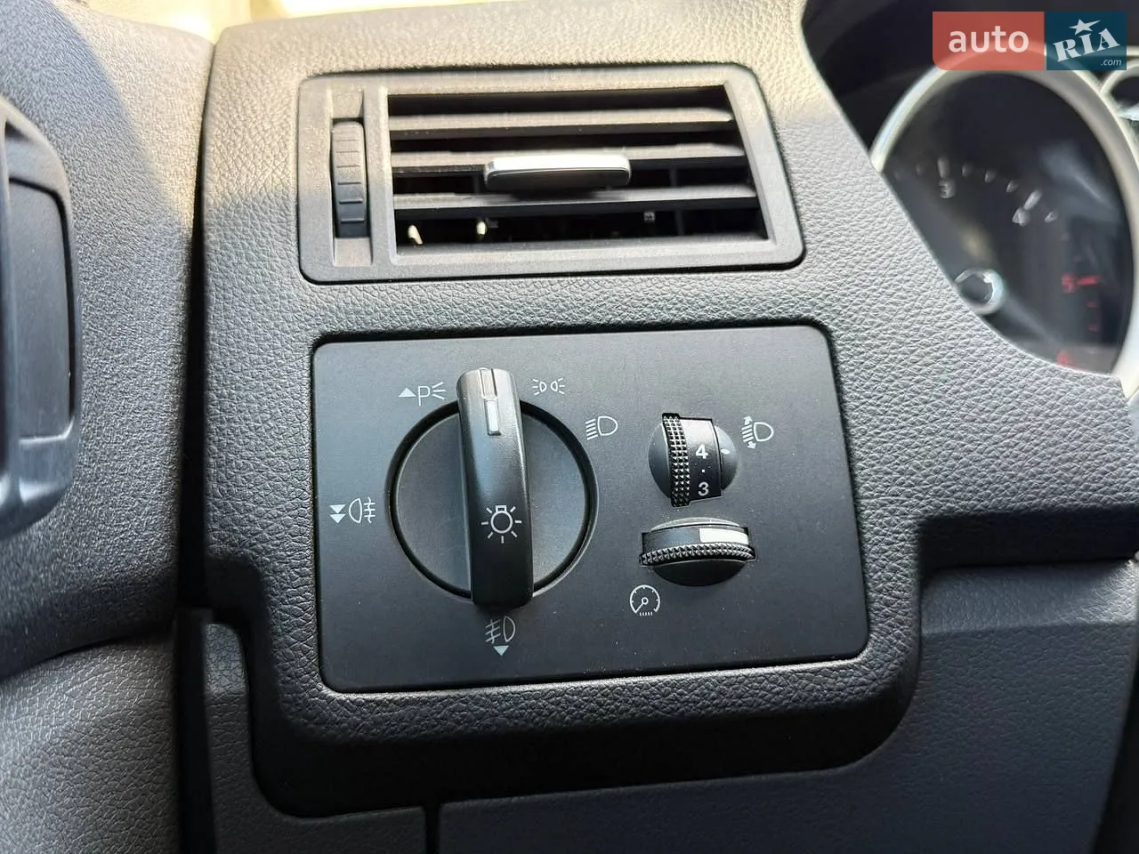 2012 Ford Kuga - мініатюра 17