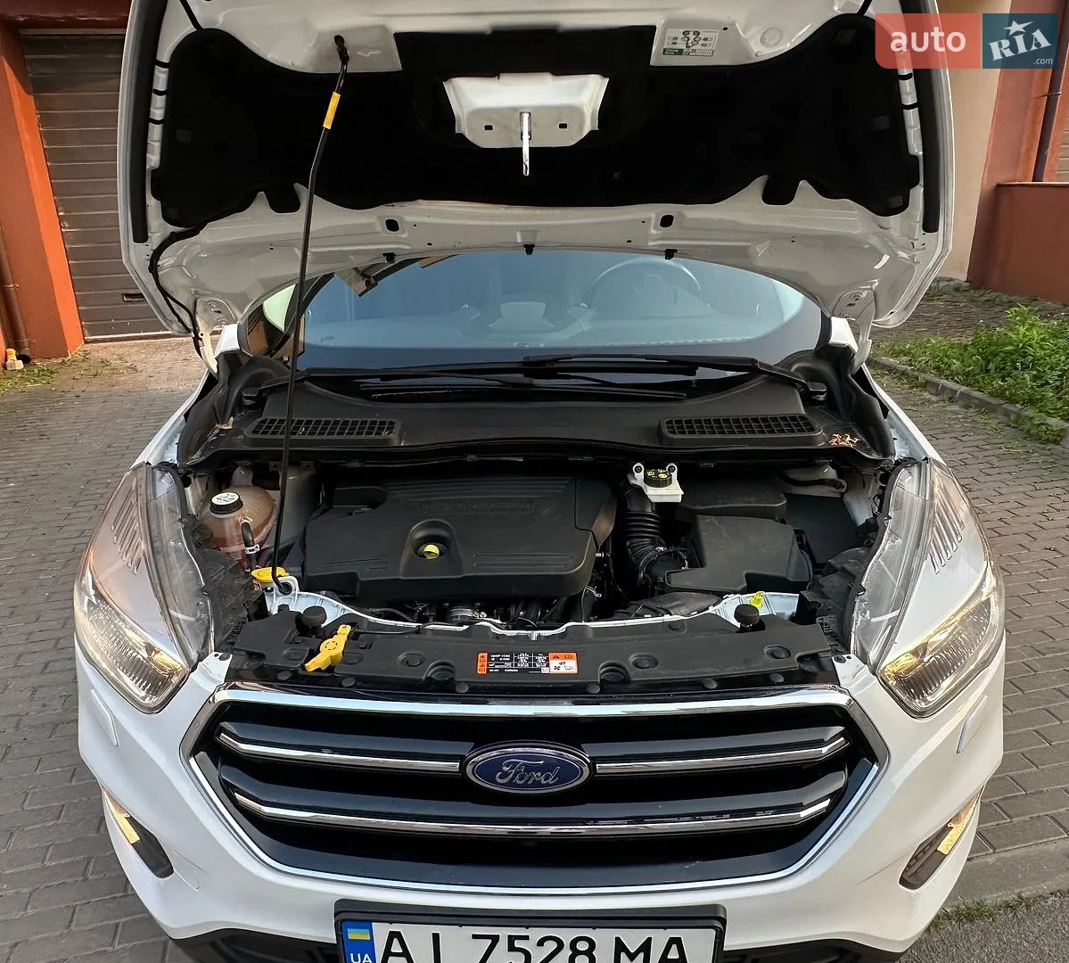 2017 Ford Kuga - мініатюра 18