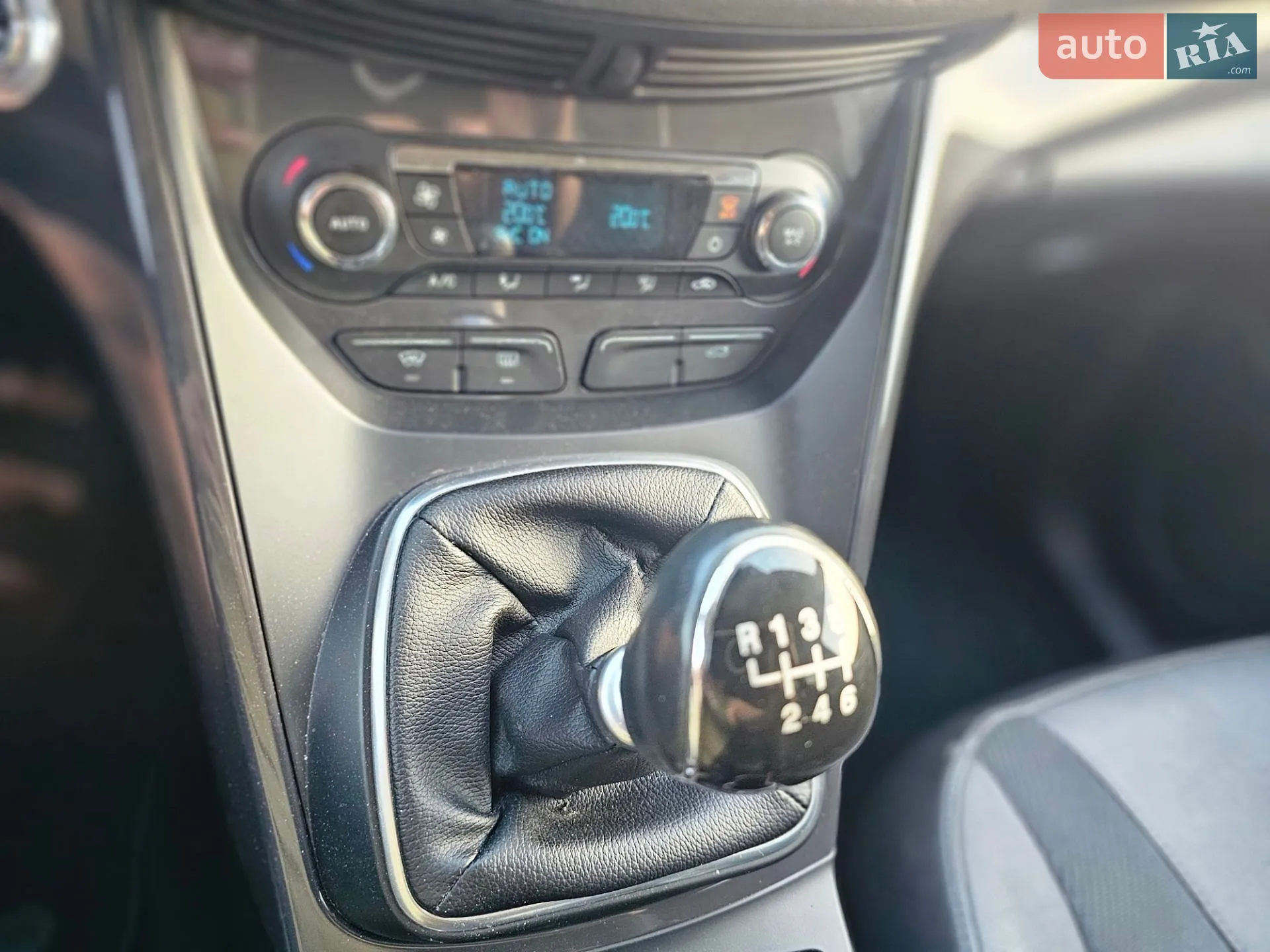 2013 Ford Kuga - мініатюра 19