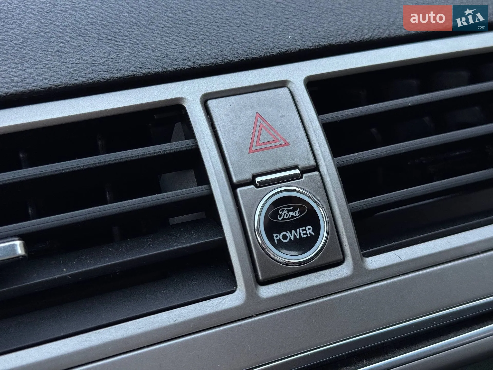 2012 Ford Kuga - мініатюра 35