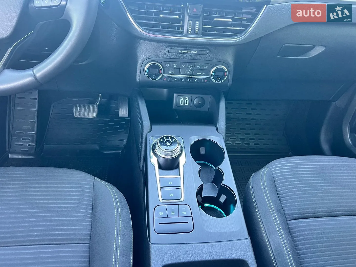 2021 Ford Kuga - мініатюра 13