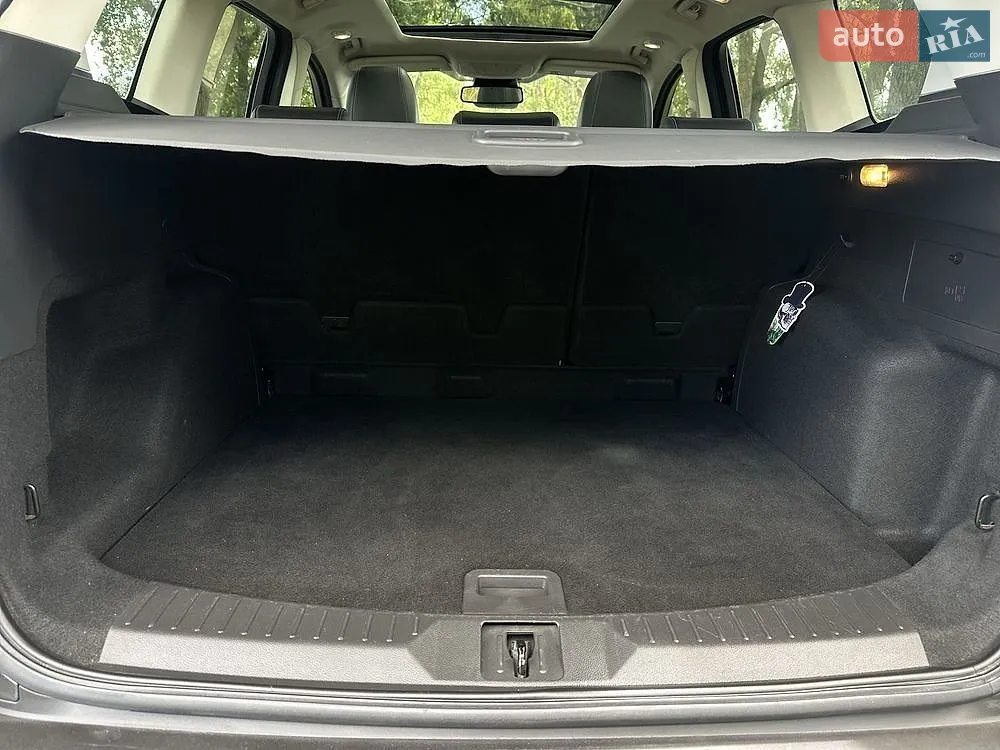 2016 Ford Kuga - мініатюра 19