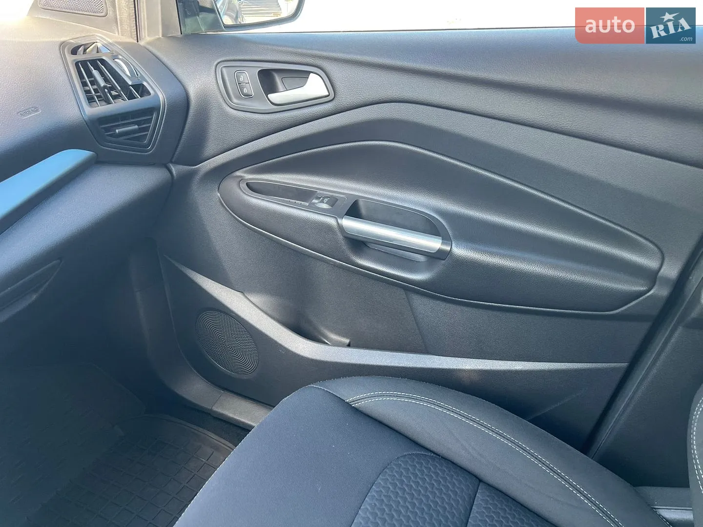 2019 Ford Kuga - мініатюра 9
