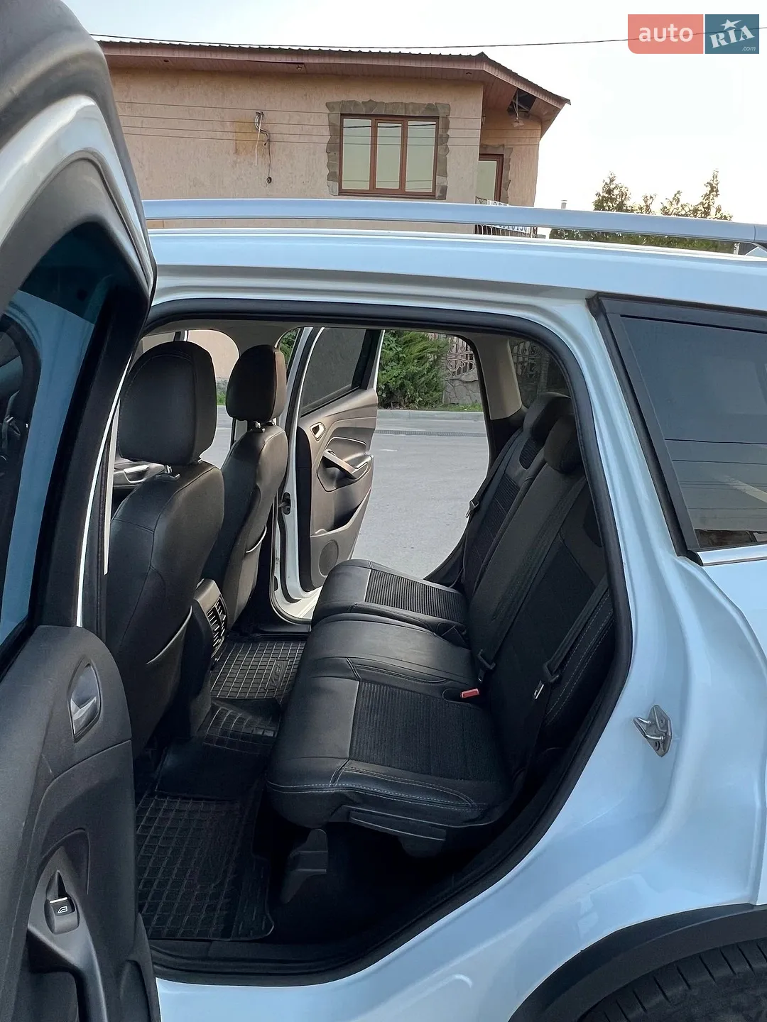 2013 Ford Kuga - мініатюра 19