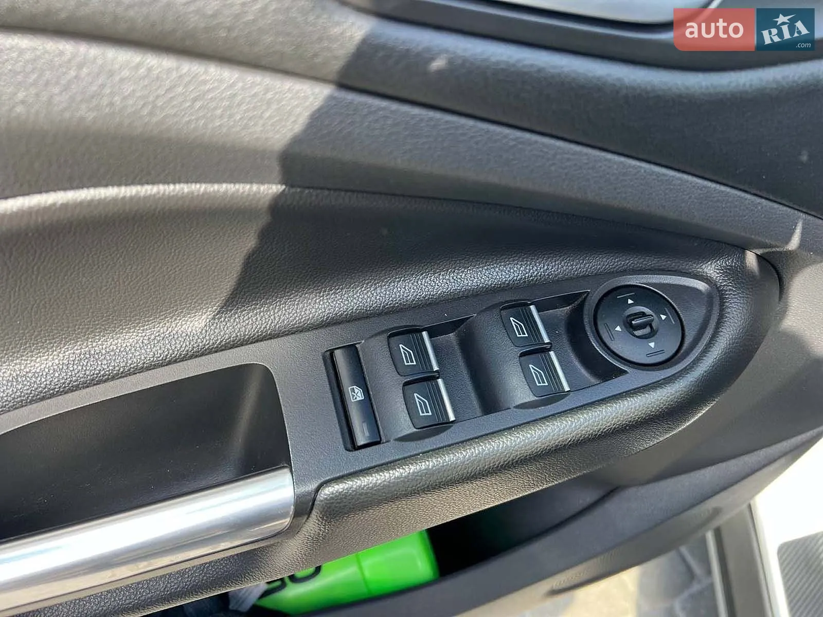 2015 Ford Kuga - мініатюра 18