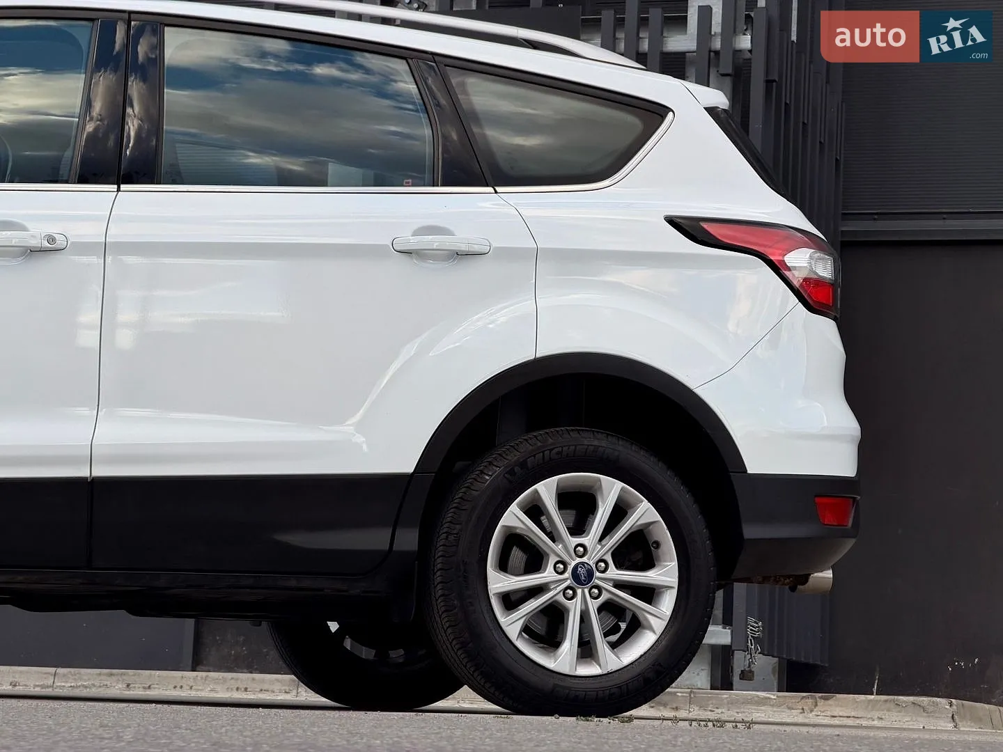 2019 Ford Kuga - мініатюра 21